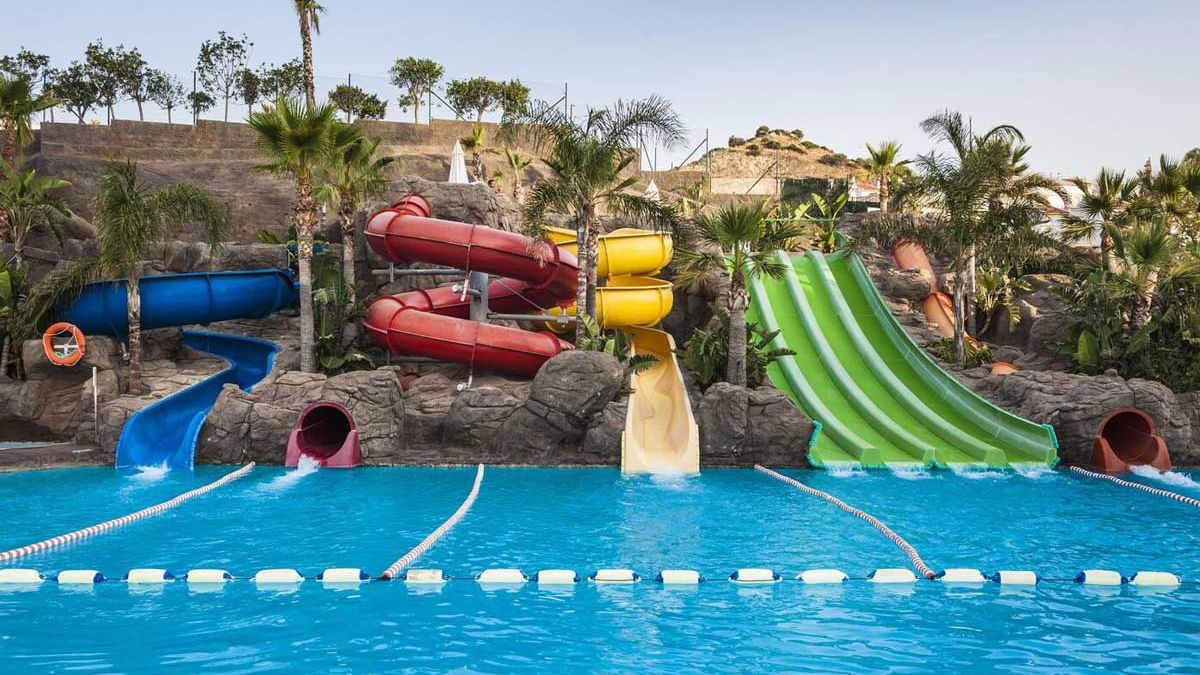 Globales Los Patos Park - zjeżdżalnie