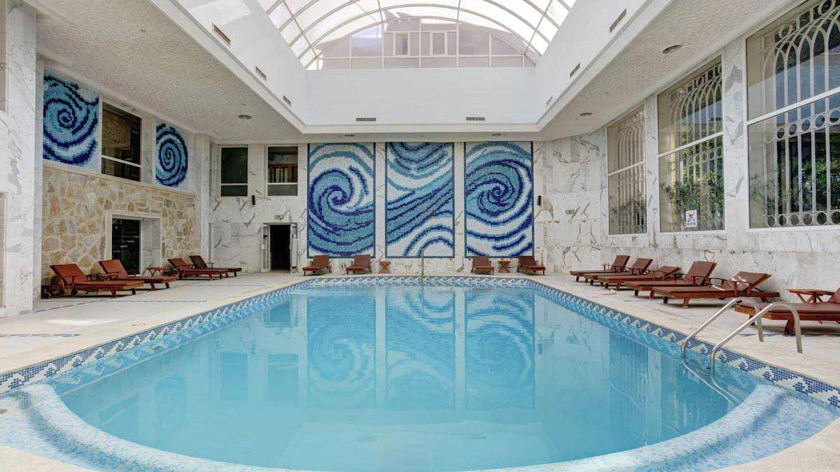 Magic Life Africana - kryty basen