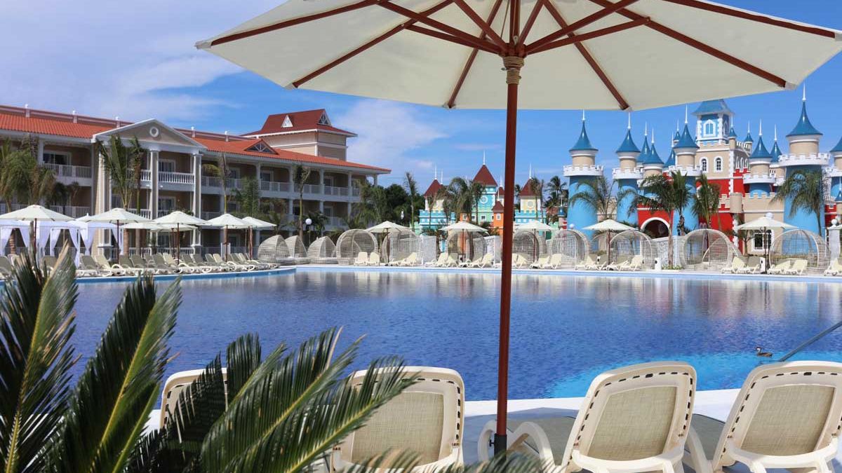 Bahia Principe Fantasia Punta Cana Dominikana wyloty z UK