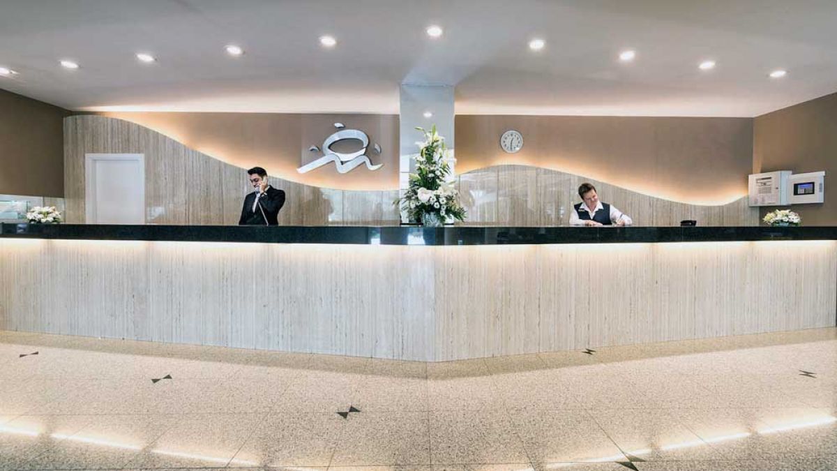 Aparthotel Costa Encantada - recepcja
