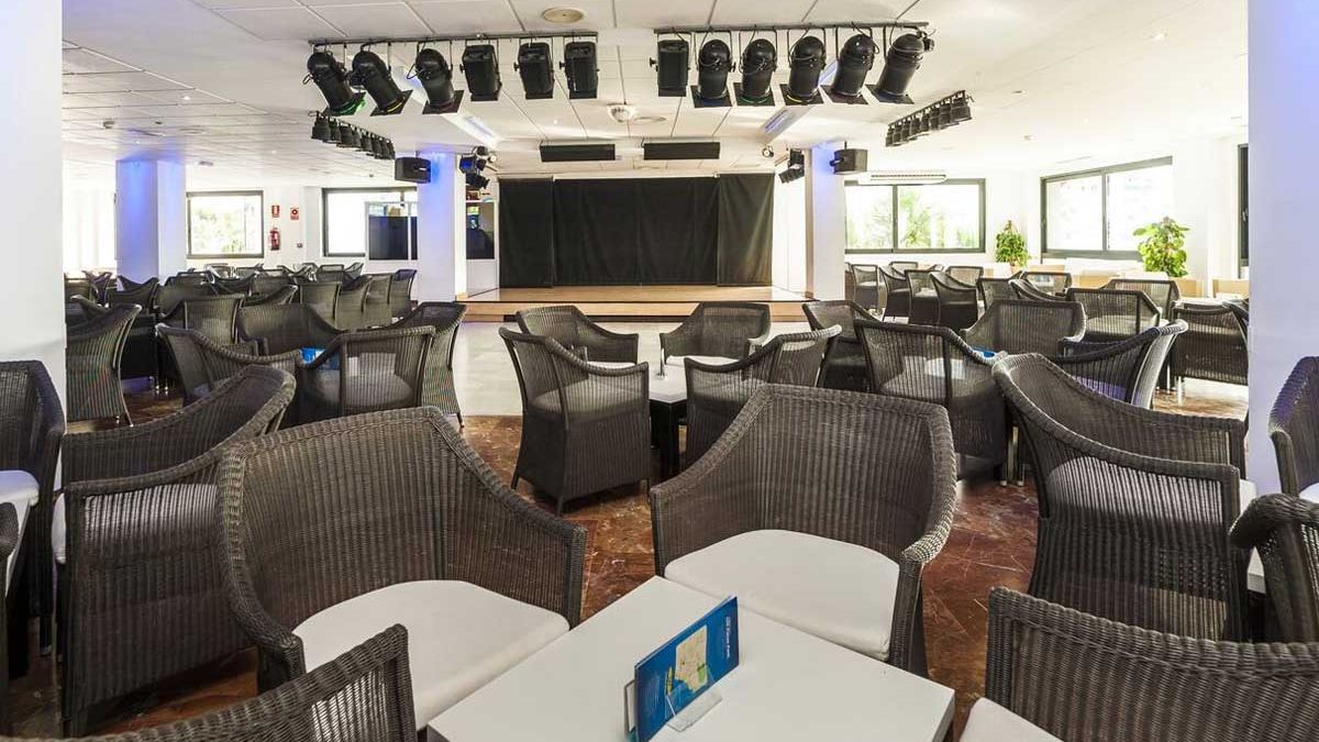 Globales Los Patos Park - hol