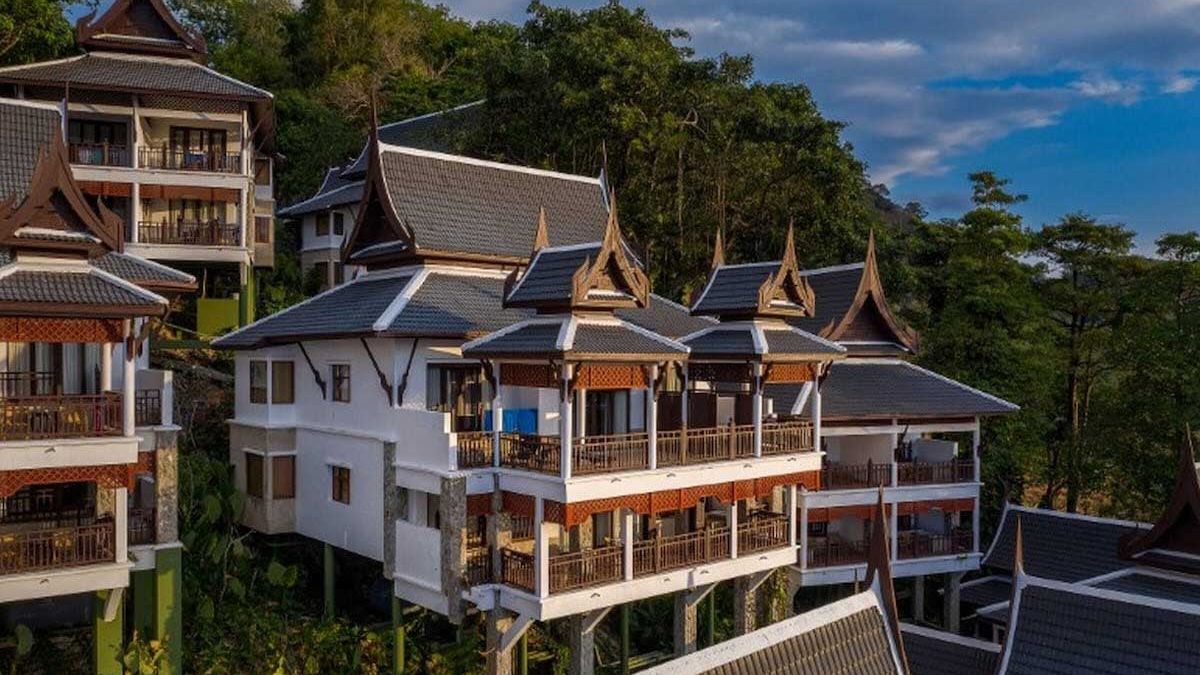 Thavorn Beach Village Resort & Spa - hotel