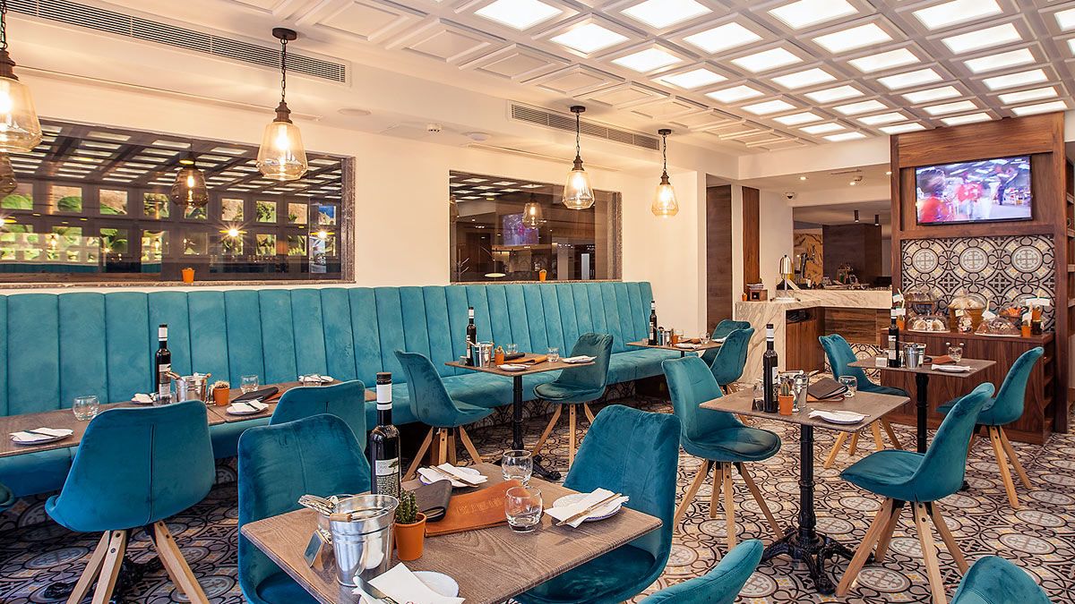 Wakacje wyloty z UK Solana Hotel & Spa