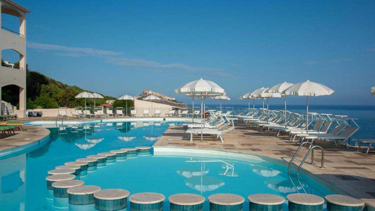 Castelsardo Resort Village - basen