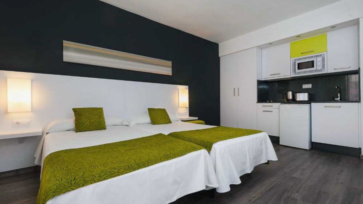 KN Aparthotel Columbus - pok&oacute;j