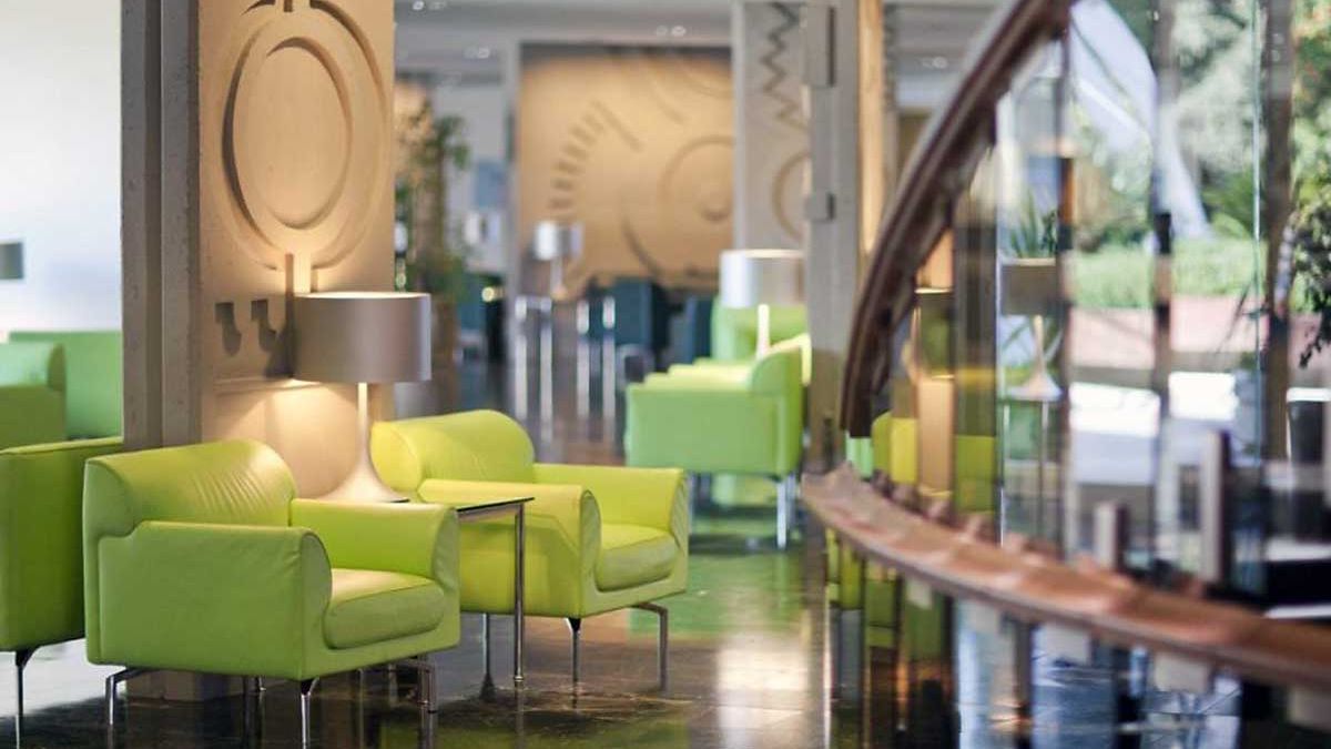 Hotel Croatia - recepcja