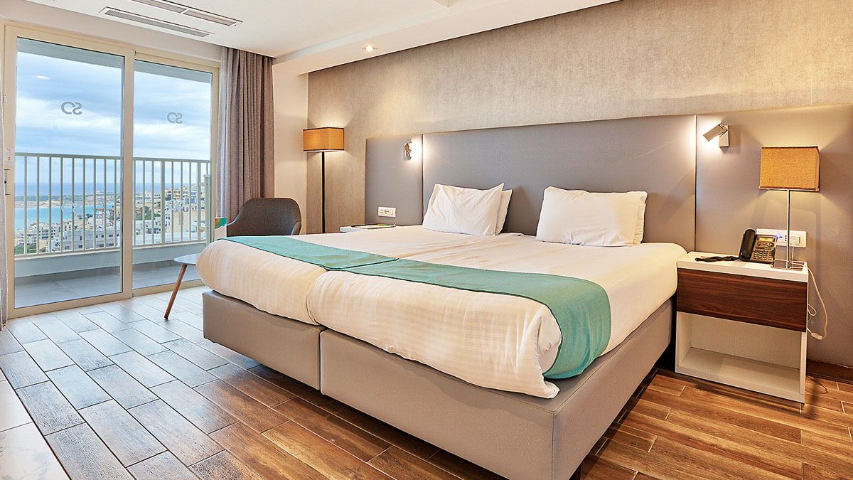 Malta wyloty z Londynu