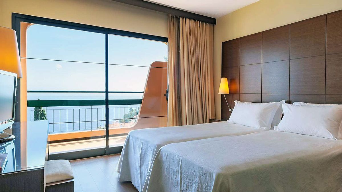 Madera wyloty z Londynu