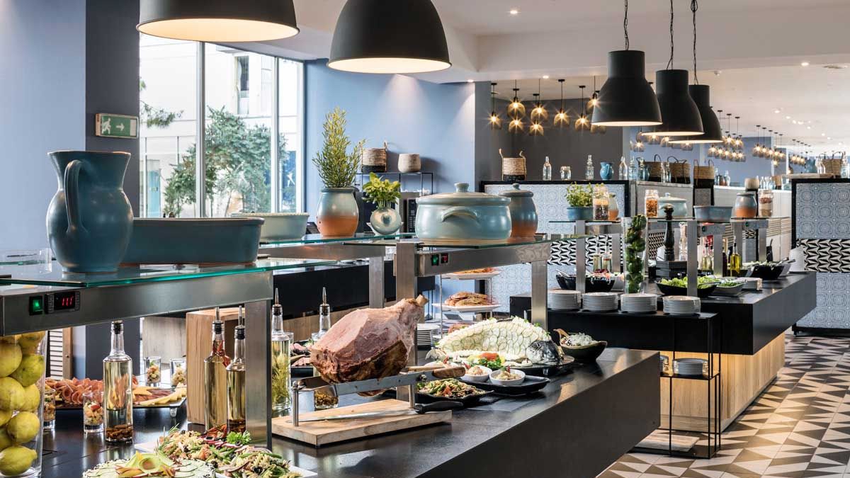 Biuro podr&oacute;zy w Londynie