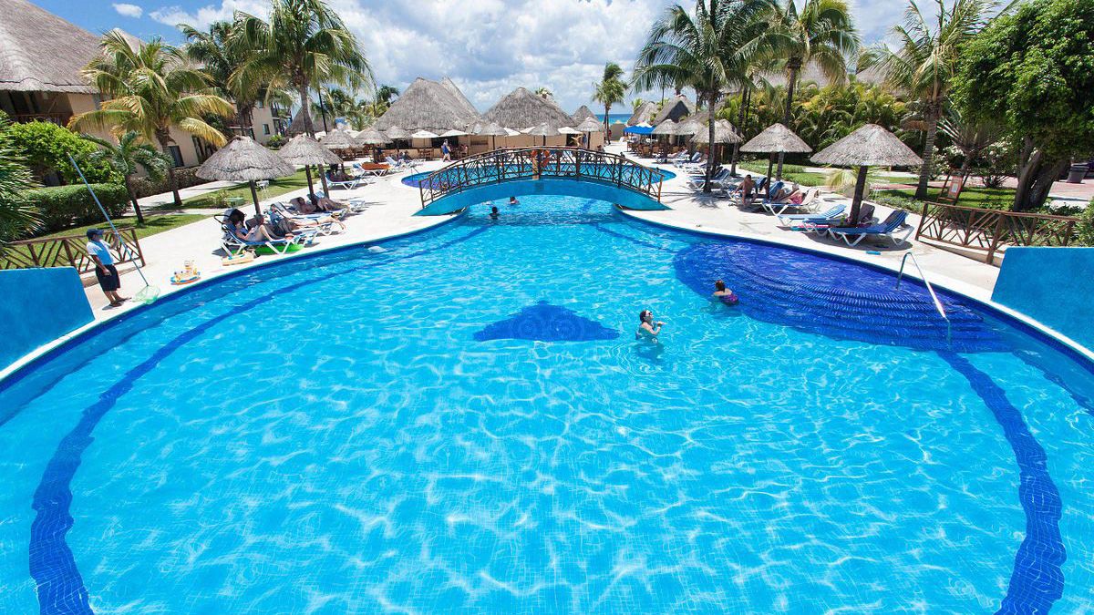 Allegro Playacar - basen