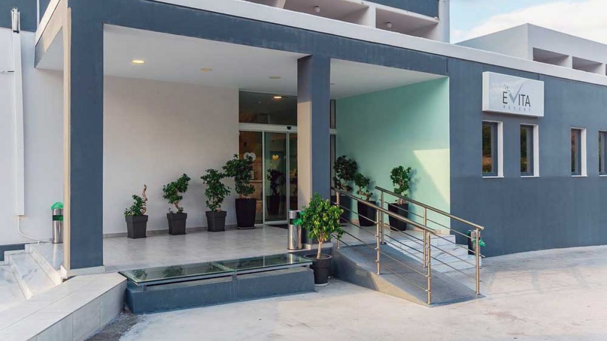 Evita Resort - wejście