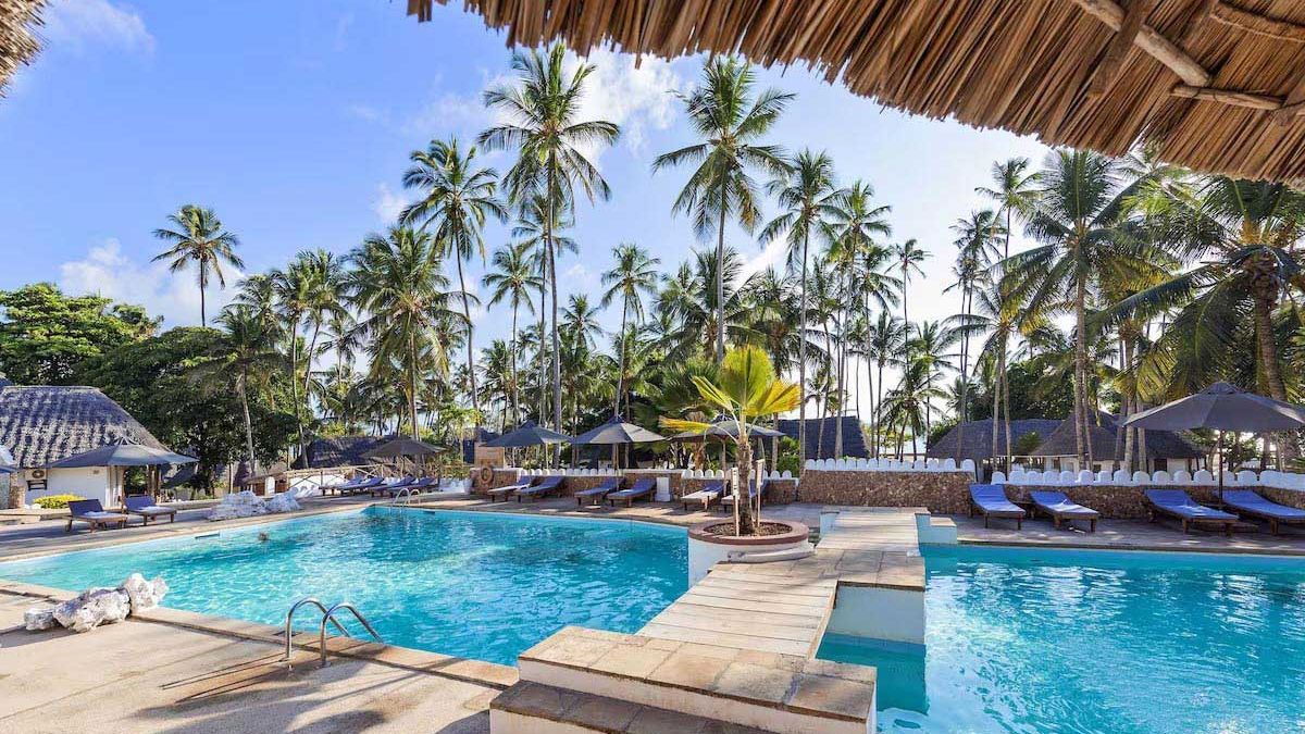 Diamonds Mapenzi Beach - basen