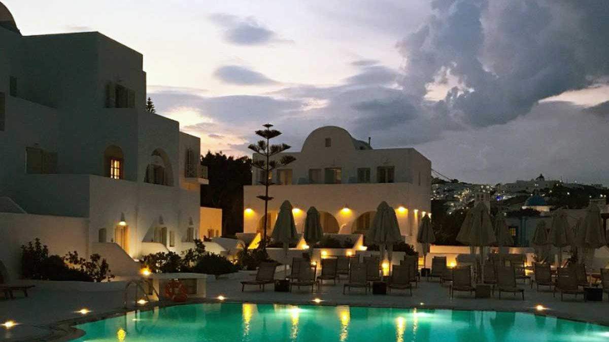 Wyloty z Londynu na Santorini