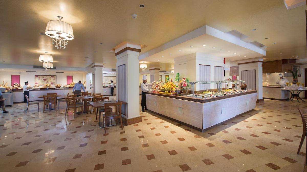 Amwaj Beach Club Abu Soma Resort - bufet