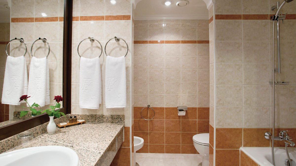 Kenzi Eurpopa - pok&oacute;j