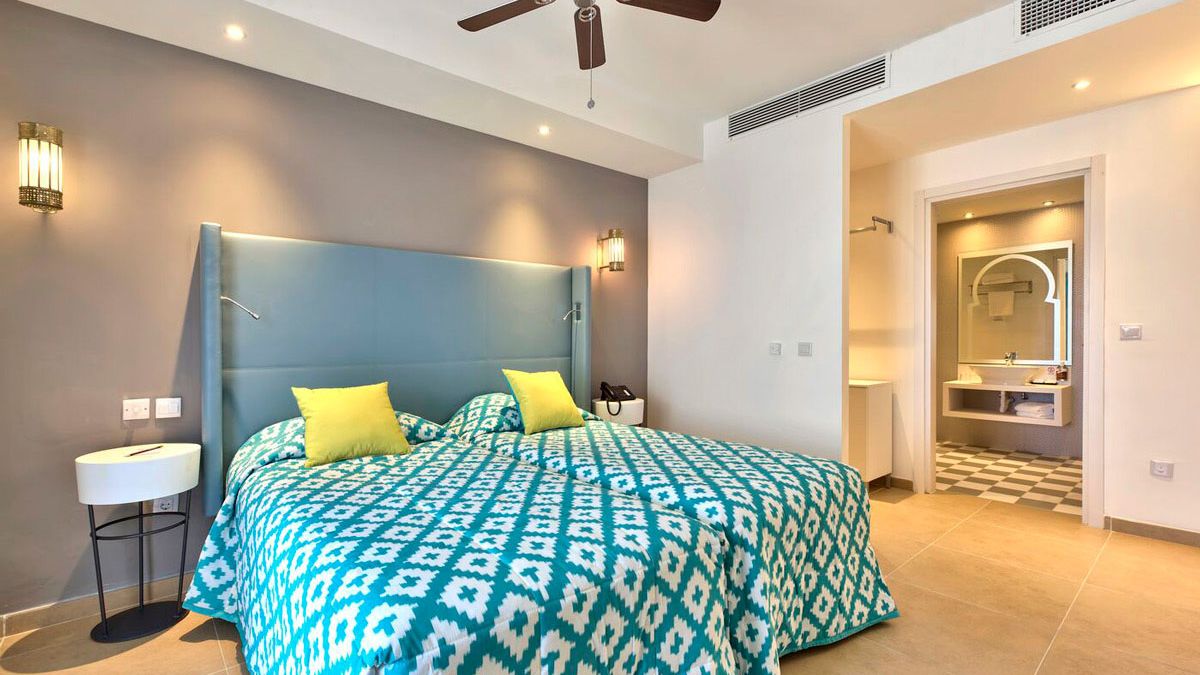 db San Antonio Hotel & SPA - pokój