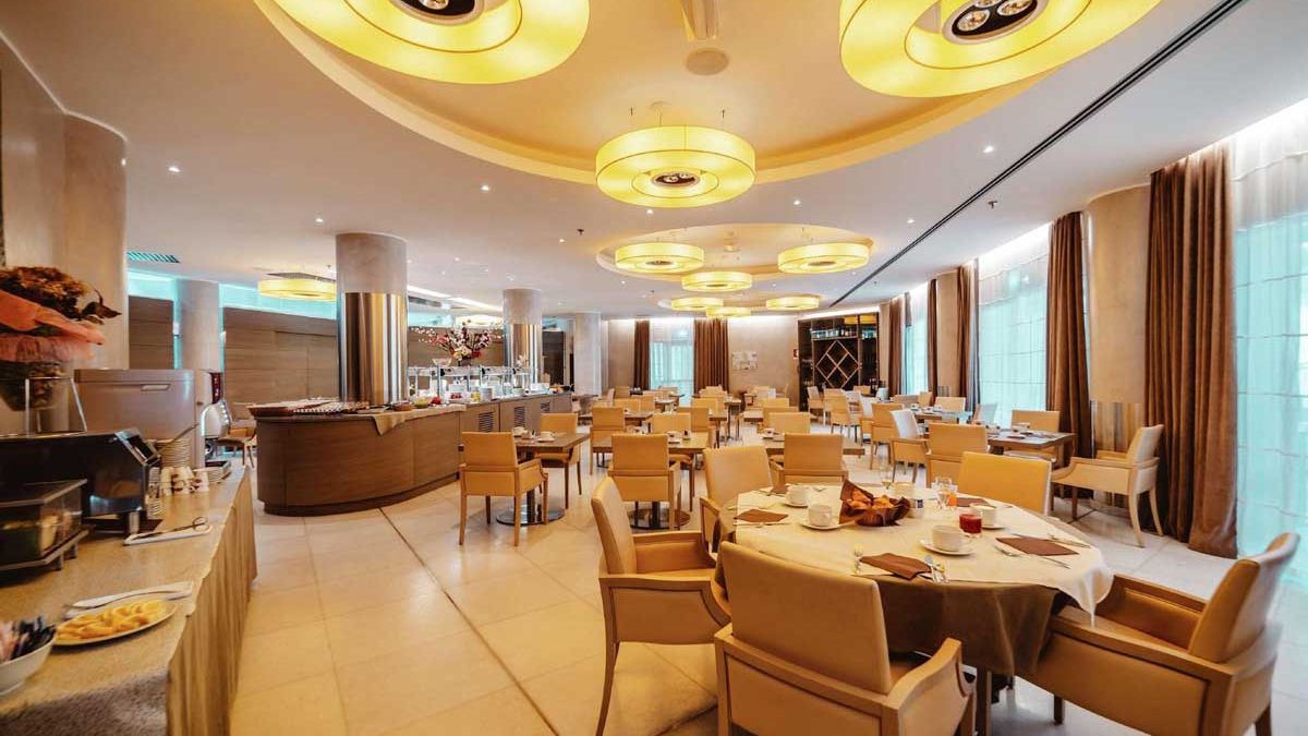 DoubleTree by Hilton Hotel Olbia - bufet