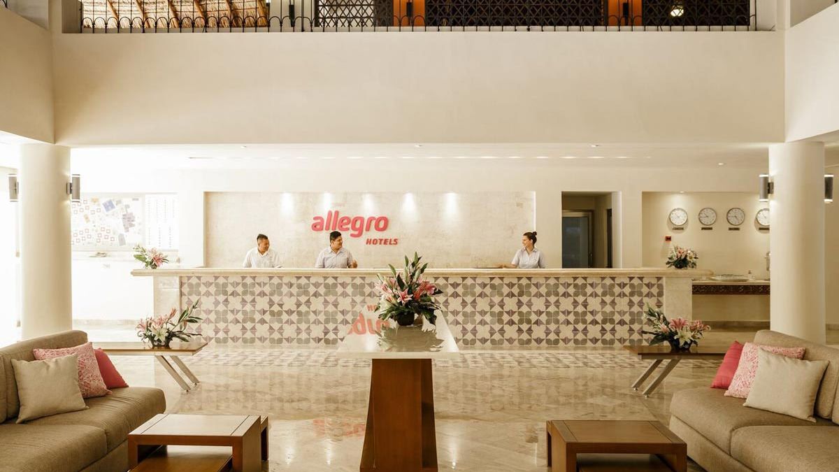 Allegro Playacar - recepcja