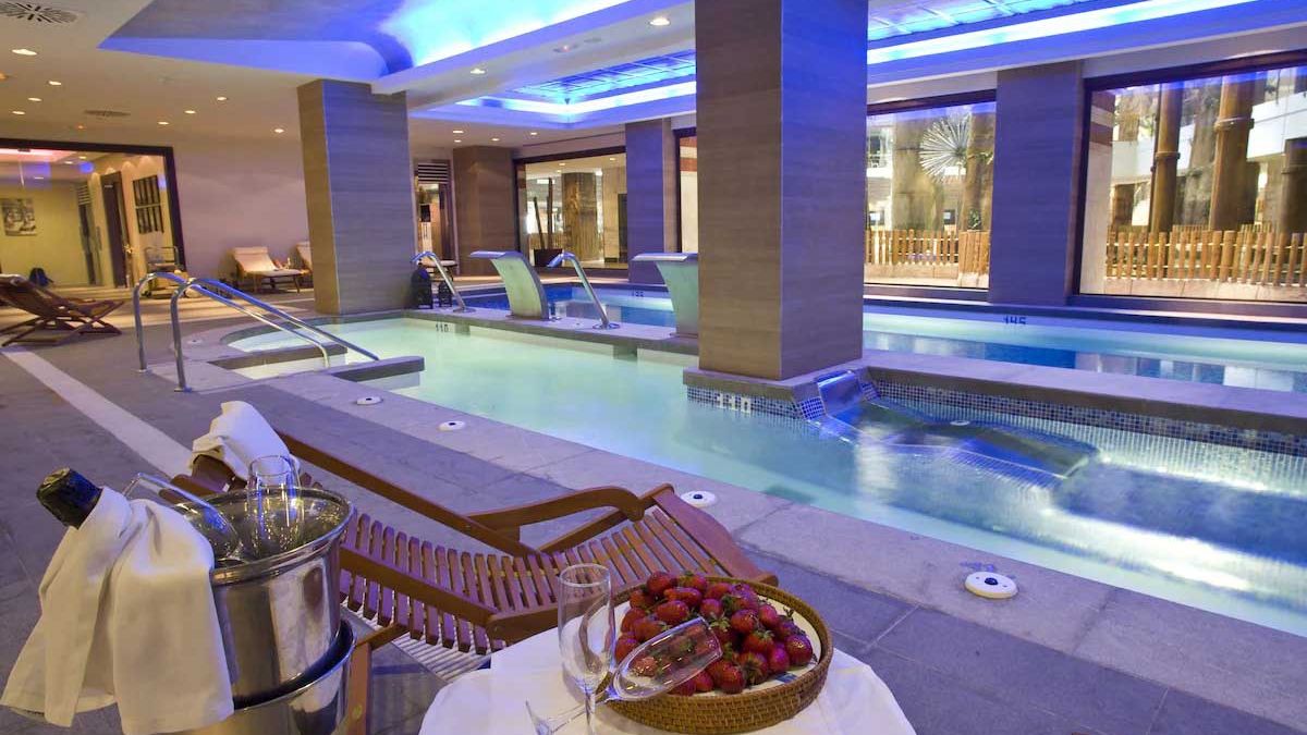 Holiday Polynesia - SPA