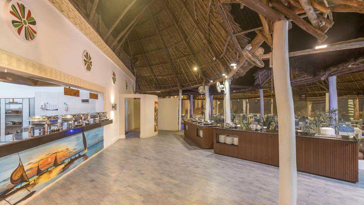 Kiwengwa Beach Resort - bufet