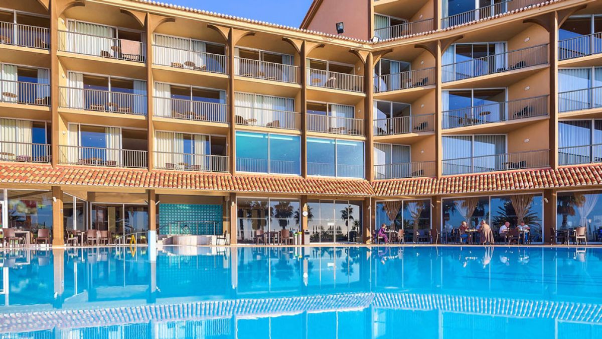 Four Views Oasis - hotel