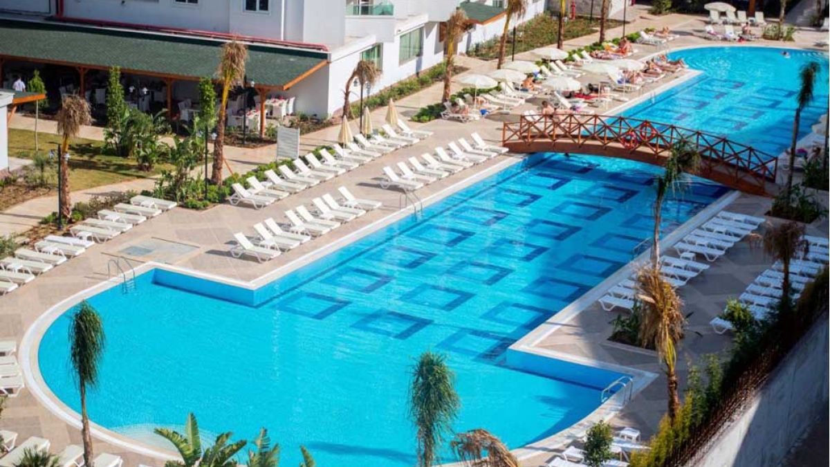 Lara Family Club - basen