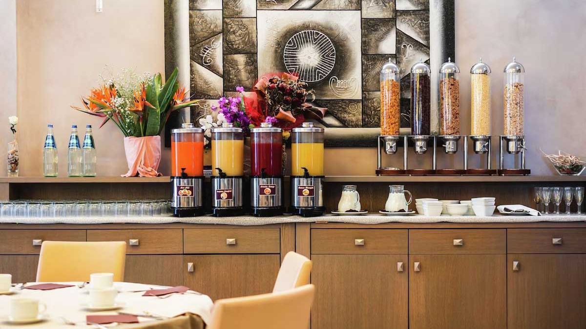 DoubleTree by Hilton Hotel Olbia - bufet