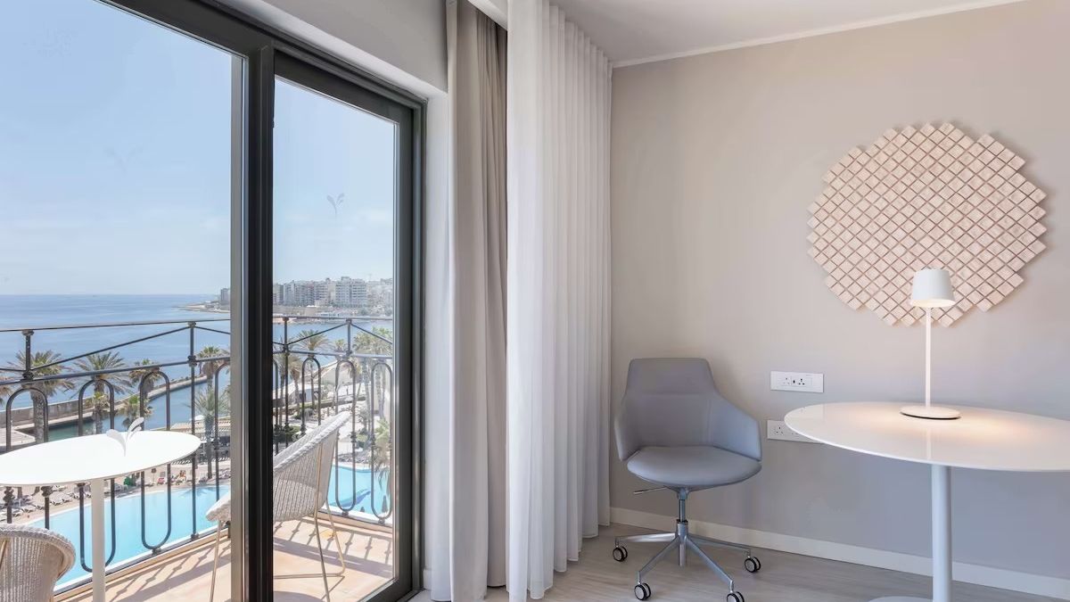 Hilton Malta - pok&oacute;j