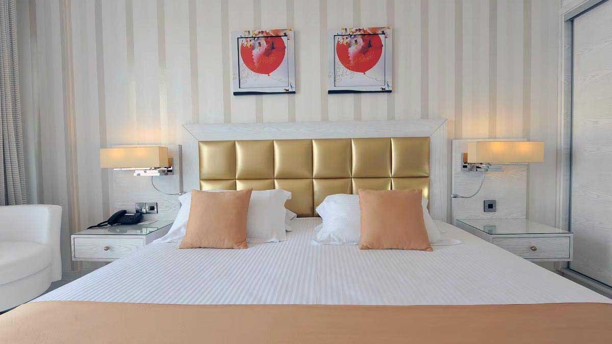 St. George Beach Hotel & Spa Resort - pok&oacute;j
