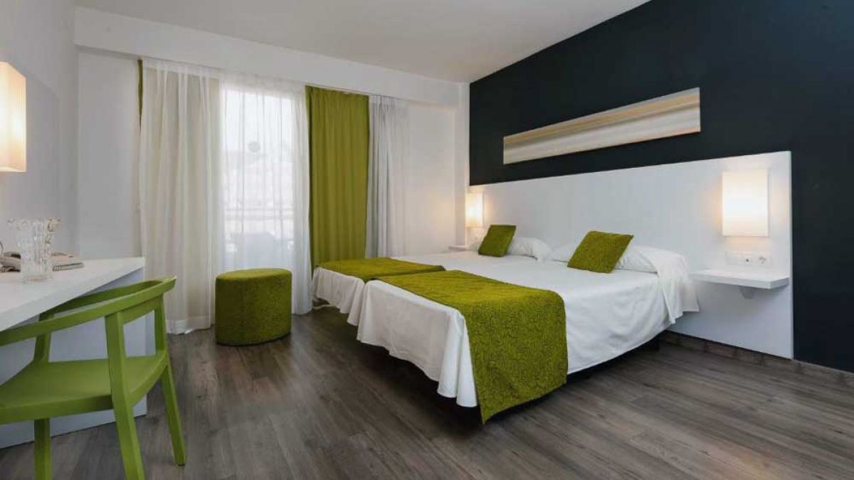 KN Aparthotel Columbus - pok&oacute;j