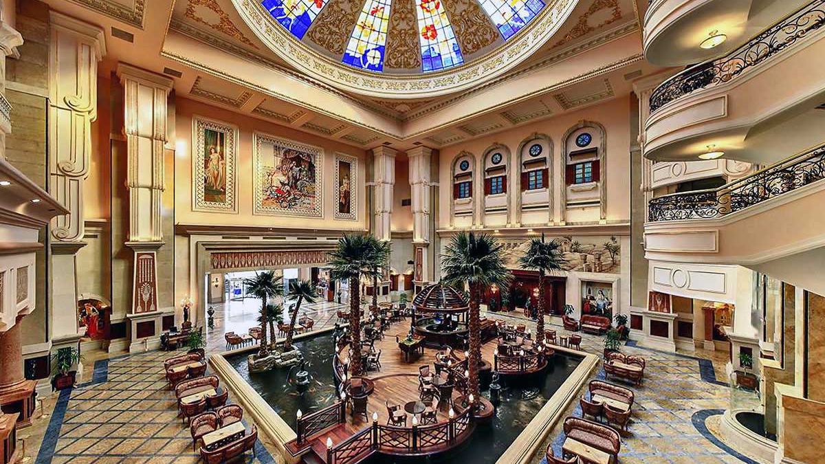 Palm Royale Resort Soma Bay