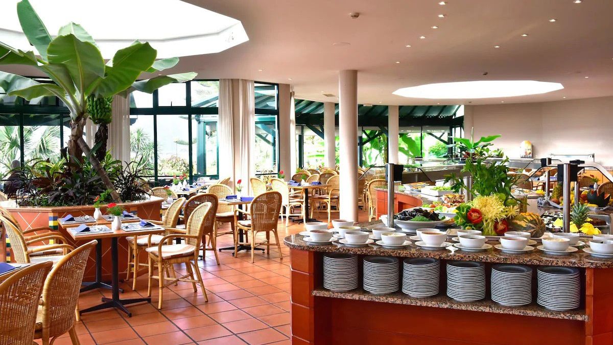 Pestana Ocean Bay Resort - bufet