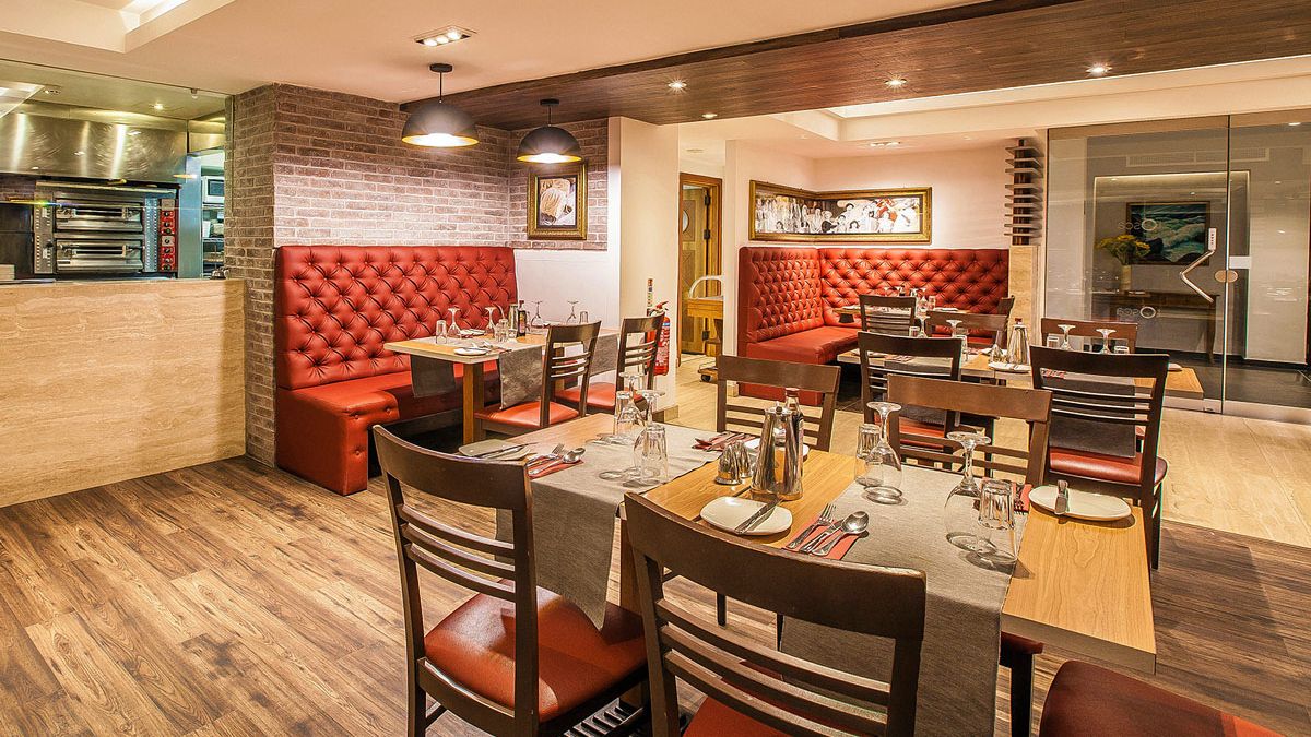 Polskie Biuro podr&oacute;ży w Londynie