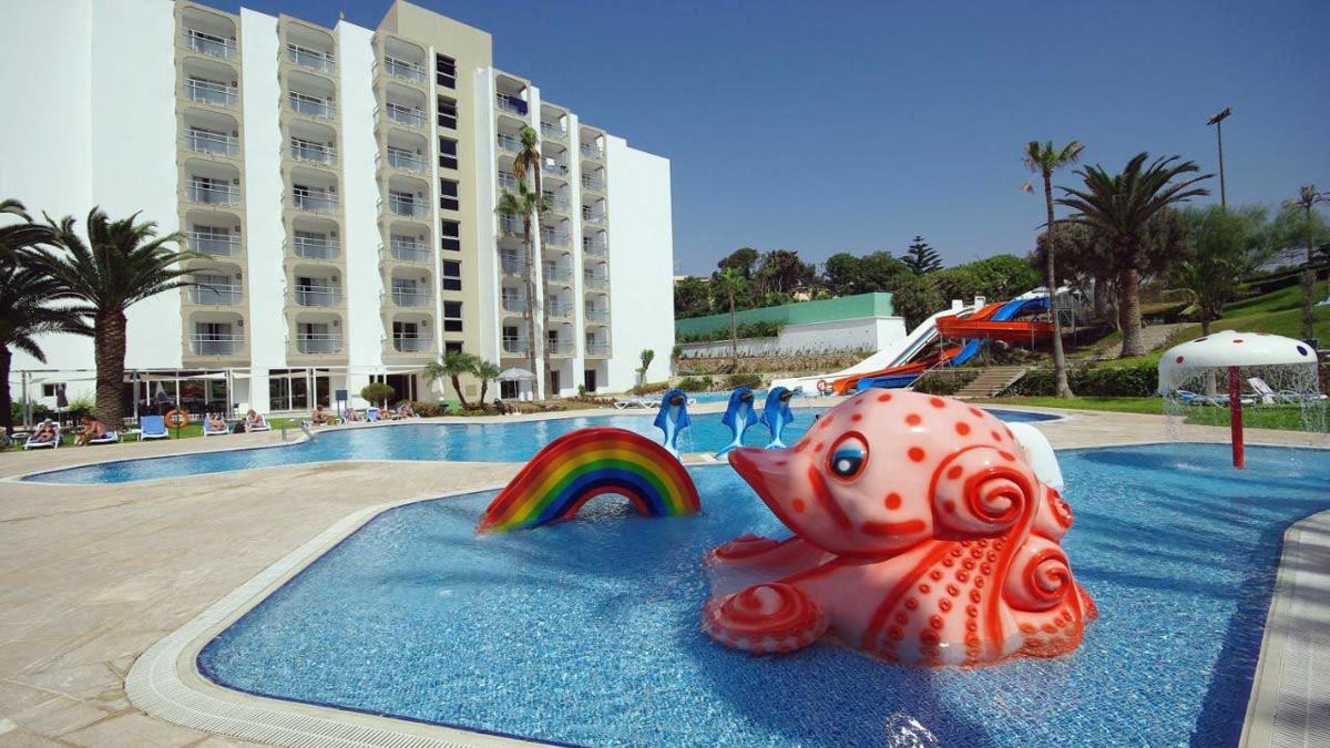 Kenzi Eurpopa - basen