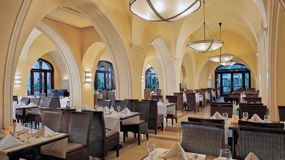 Wyloty z Londyny do Hurghady