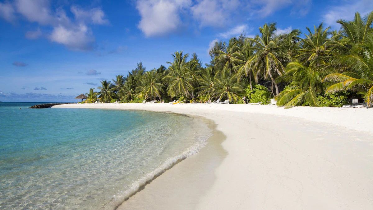 Summer Island Maldives - plaża