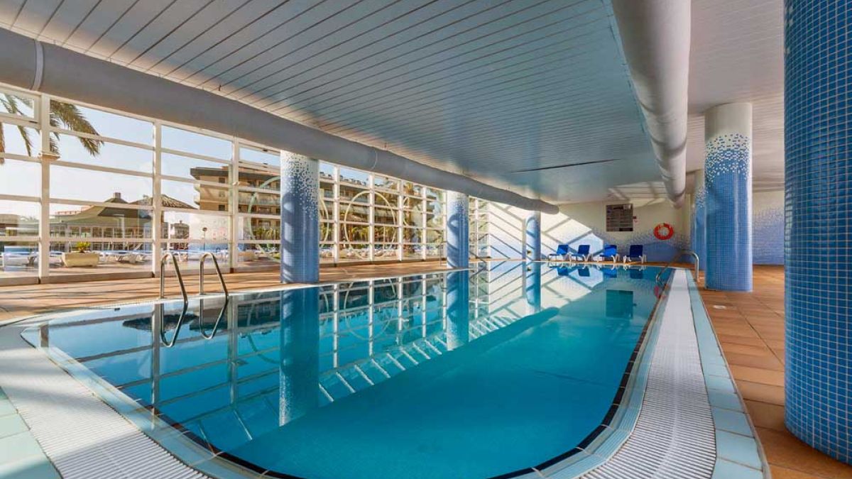 Aparthotel Costa Encantada -  basen kryty
