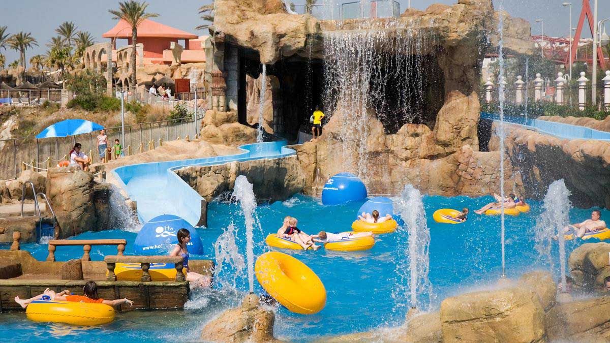 Holiday Polynesia - basen