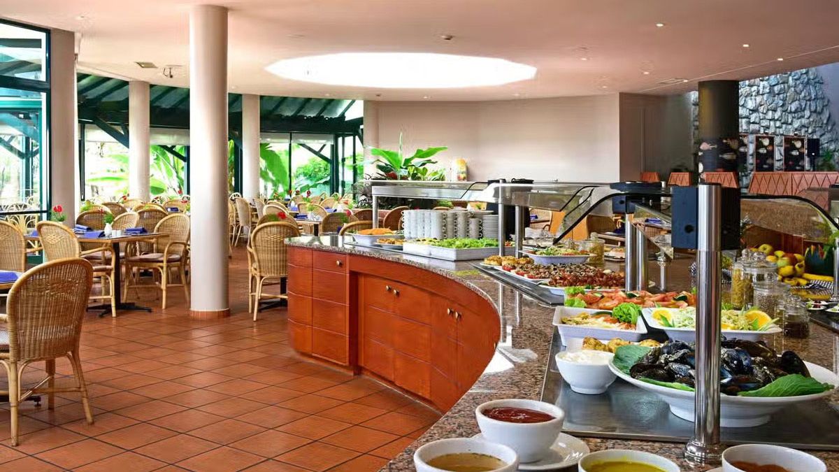 Pestana Ocean Bay Resort - bufet