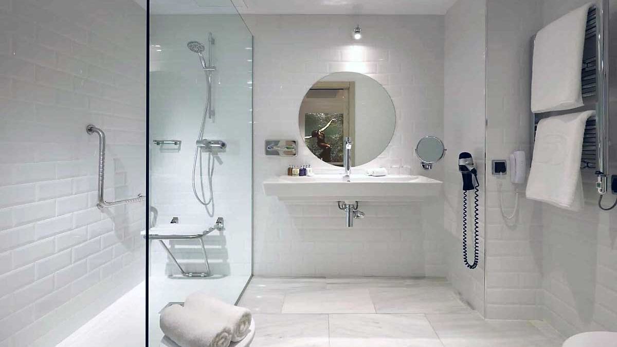 Hiszpania Ibiza wyloty z Londynu