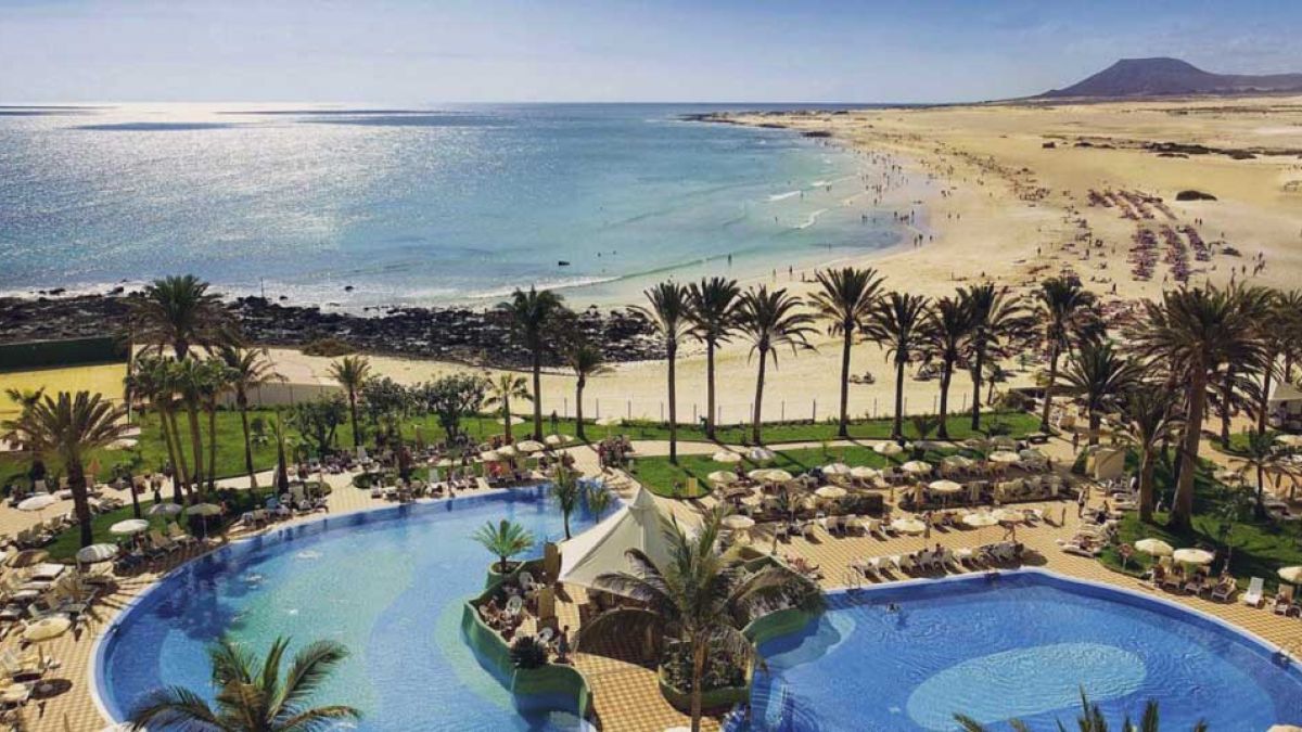 Riu Palace Tres Islas - basen