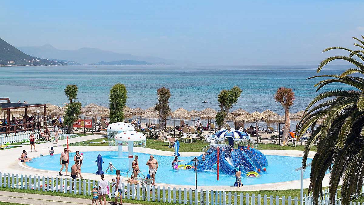 Korfu all-inclusive z Londynu