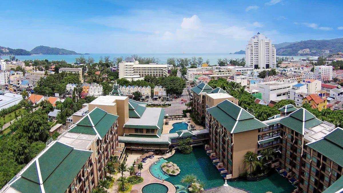 Novotel Phuket Vintage Park - basen