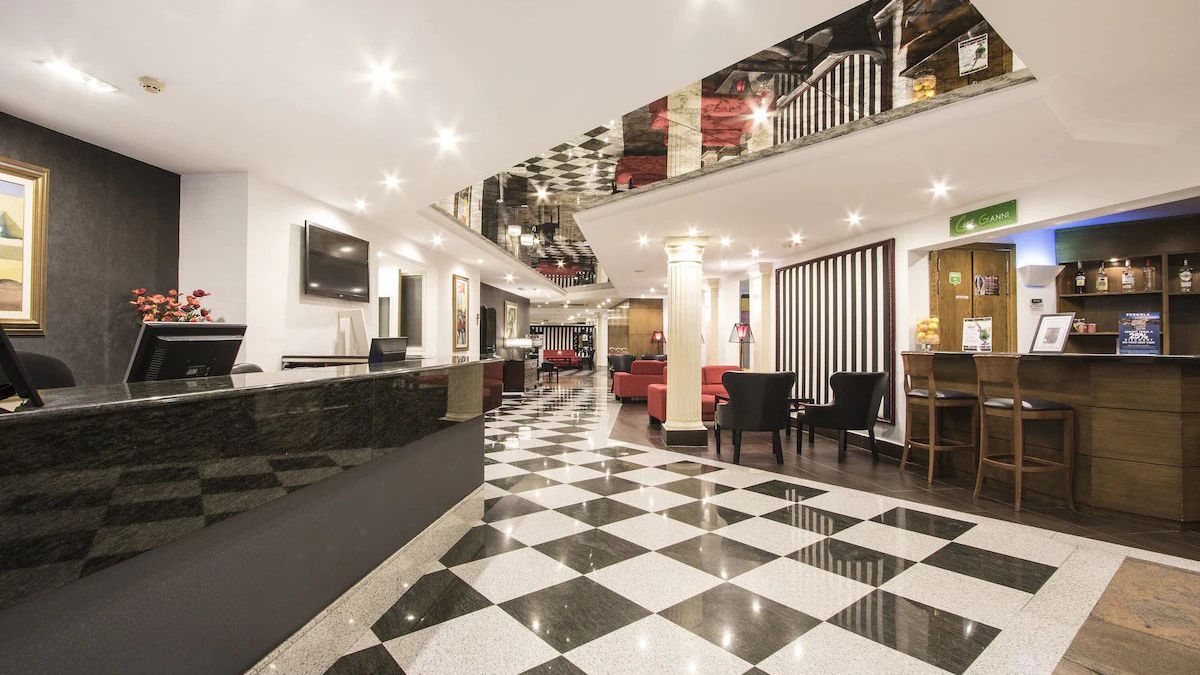 Pergola Hotel & SPA - recepcja