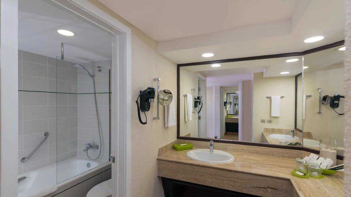 Barcelo Bavaro Beach - pok&oacute;j