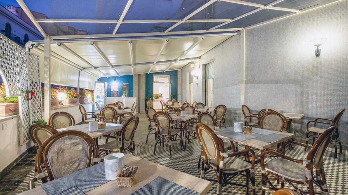 Quality Nova Domus - bufet