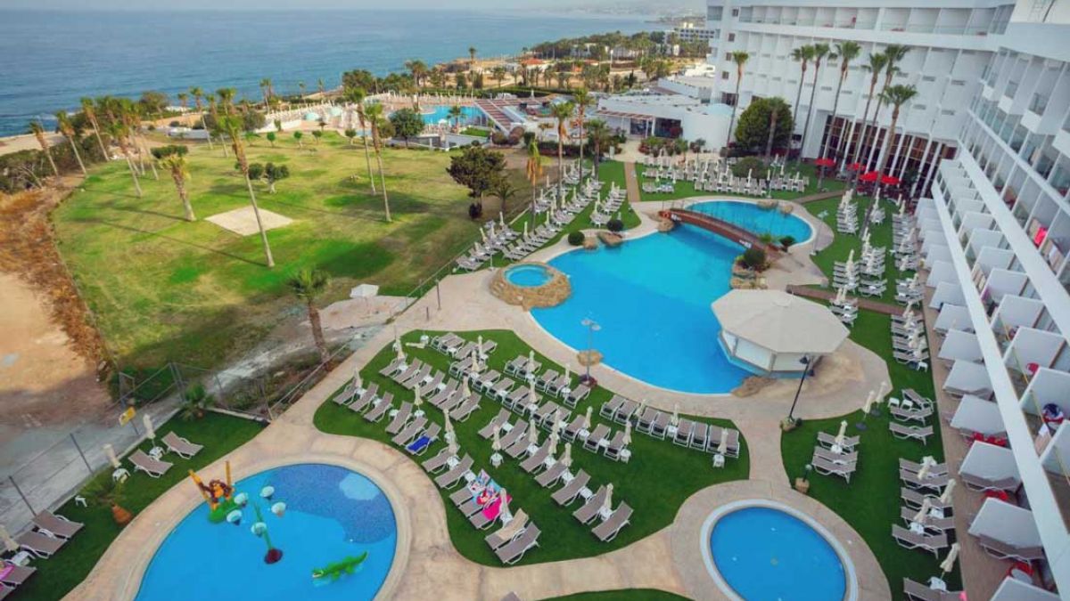 Leonardo Laura Beach & Splash Resort - basen