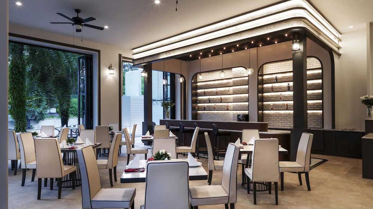 Chanalai Romantica Resort_bufet