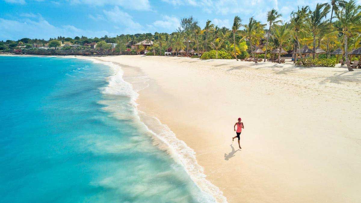 Sultan Sands Island Resort - plaża