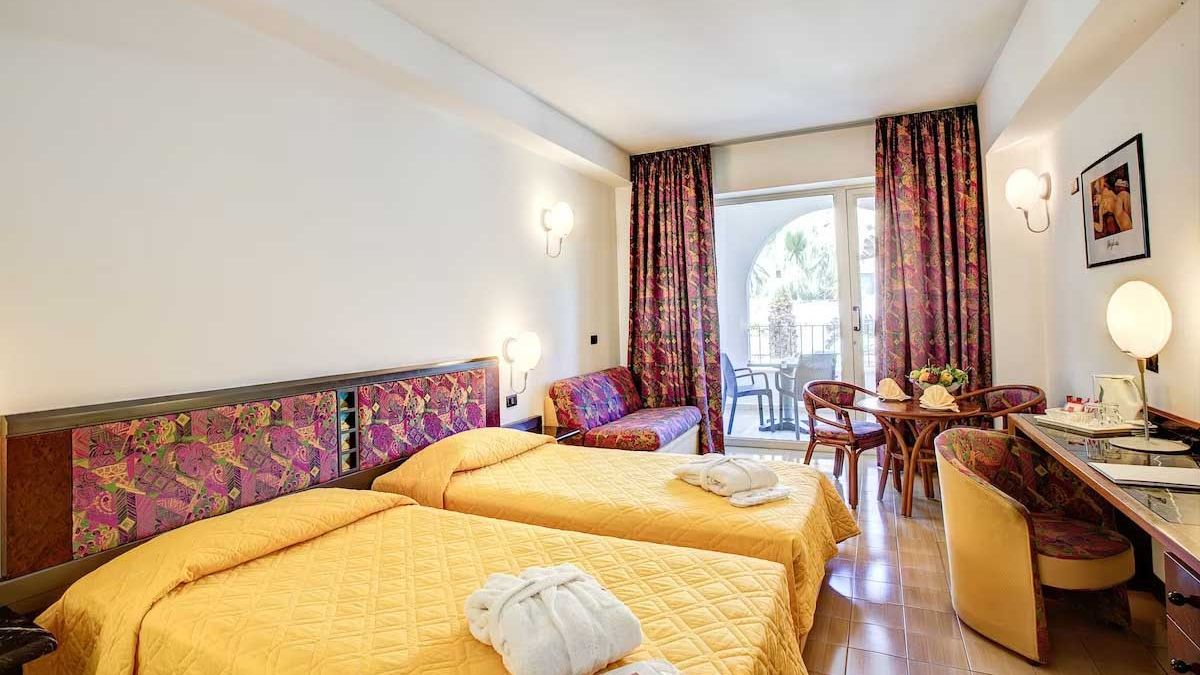 Olimpo Le Terrazze - pokoj